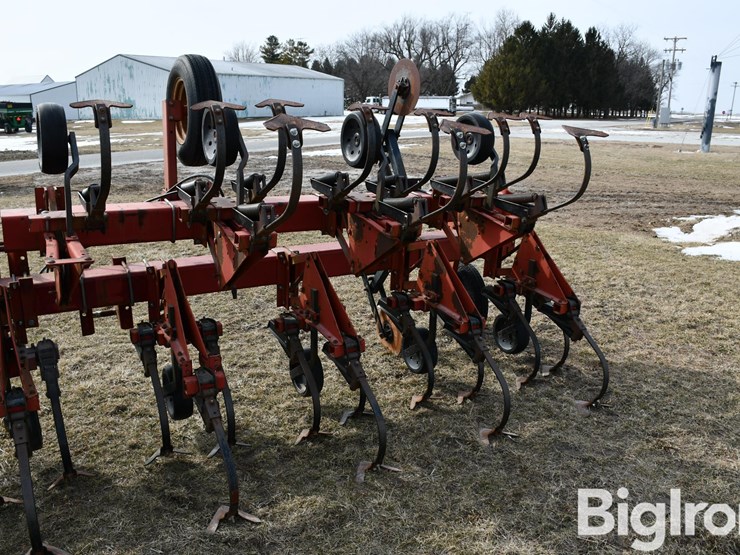 case-ih-183-image-16