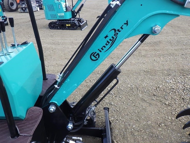 2026-cfg-industry-mh12rx-image-11