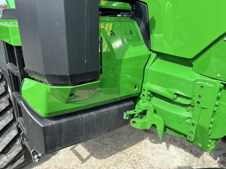 2024-john-deere-8rx-410-image-18