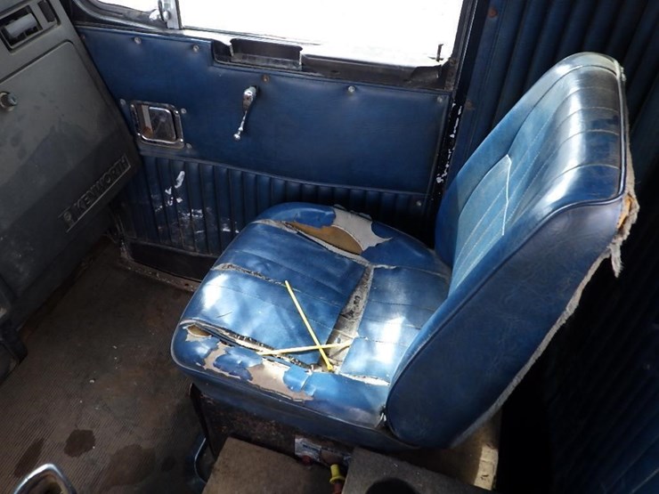 1987-kenworth-t600-image-43