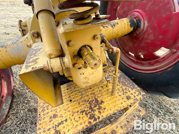 case-cc-2wd-tractor-image-14