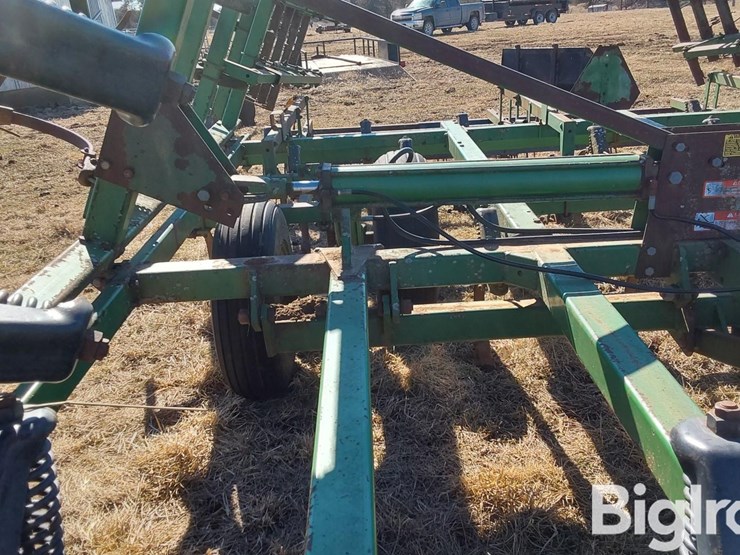 john-deere-724-image-14