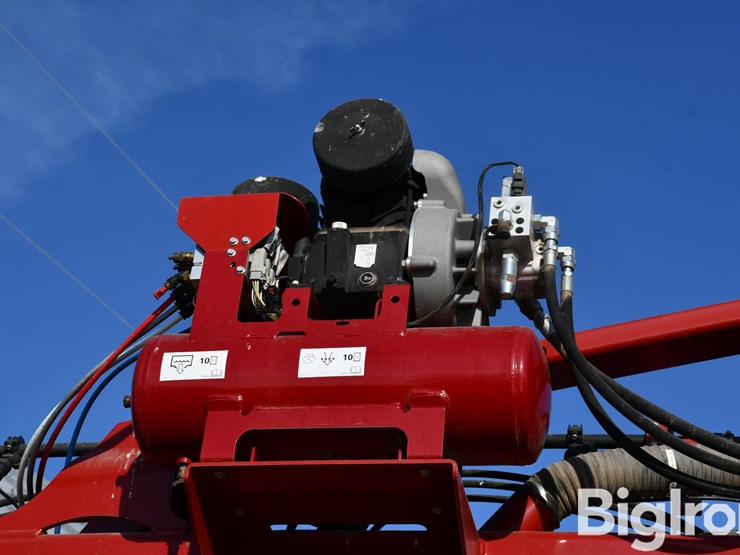 2022-case-ih-2022-image-15