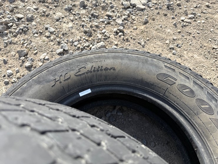#5035-•-lot-of-(3)-miscellaneous-tires-inv#-5035-image-12