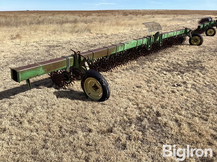 john-deere-30-image-3