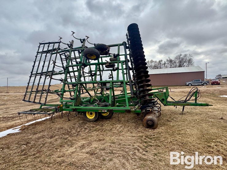 john-deere-726-image-4