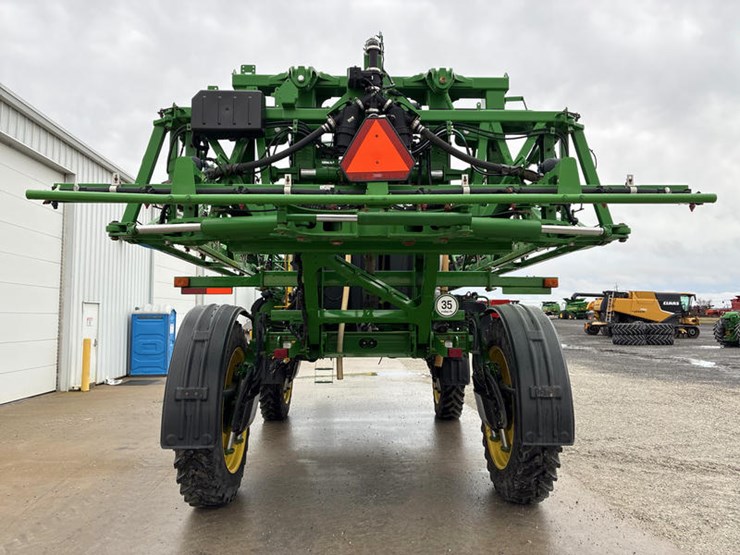 2015-john-deere-r4038-image-7