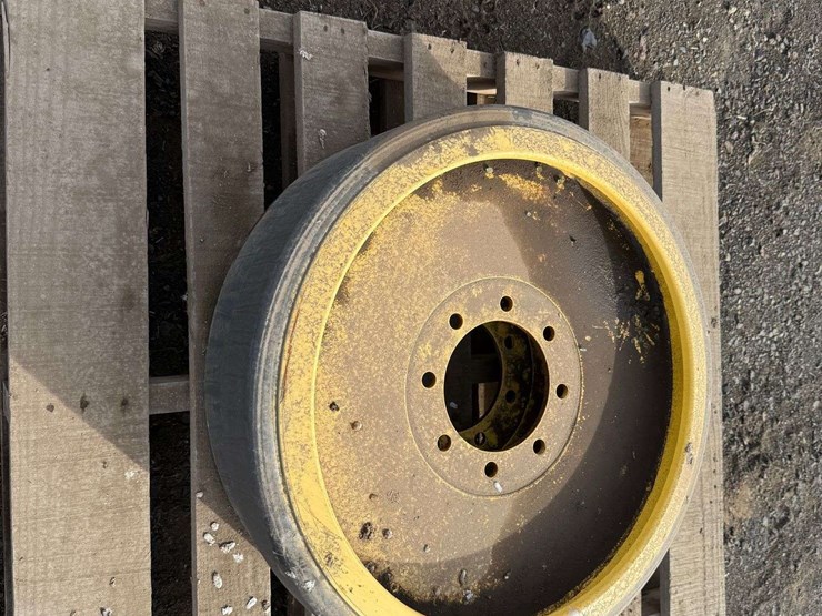 2009-john-deere-8430t-image-68