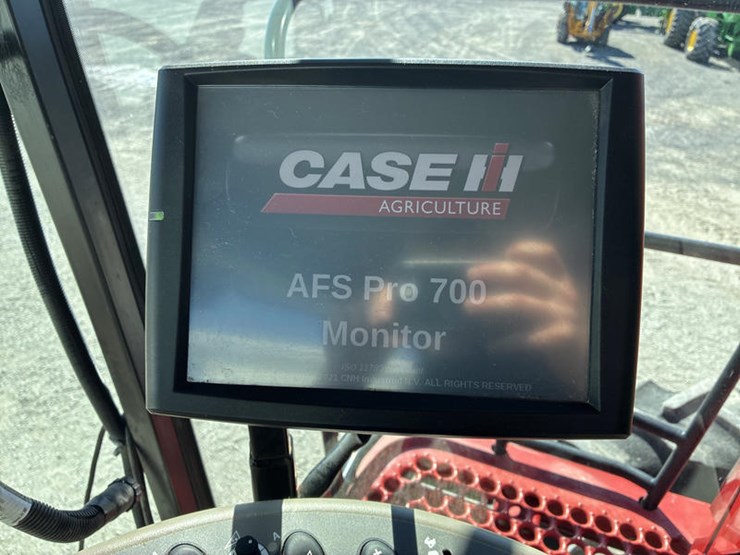 2012-case-ih-8230-image-105