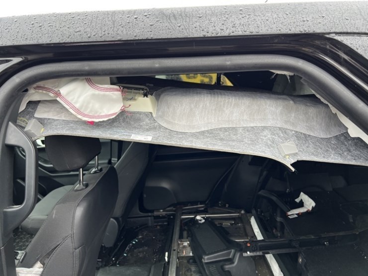 2023-ford-explorer-image-23