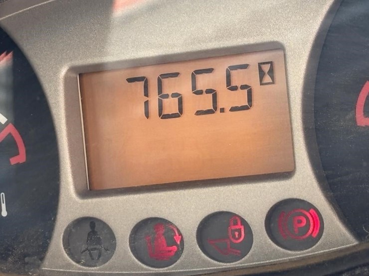 2018-bobcat-s550-image-49