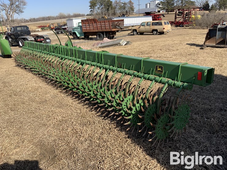 john-deere-e0400-rotary-hoe-image-5