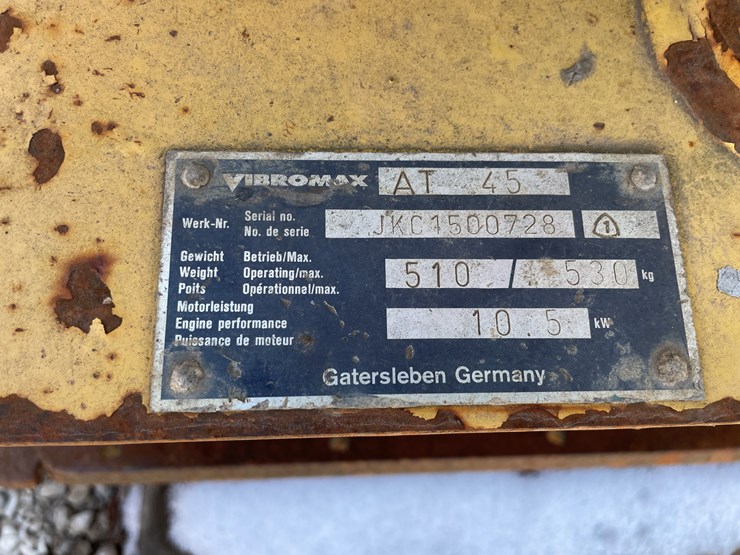 #6103-•-vibromax-at-45-heavy-duty-plate-compactor-image-6