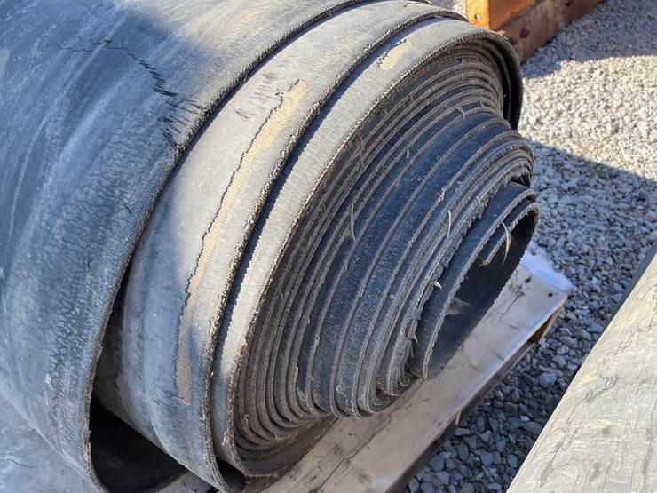 #6073-•-(2)-pallets-of-rubber-belting-image-8