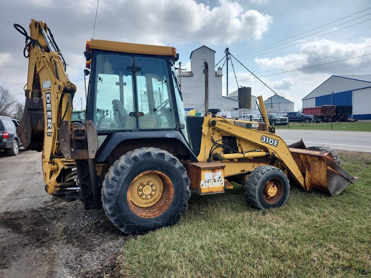 tag-#271,-1997-jd-310e-backhoe-image-11