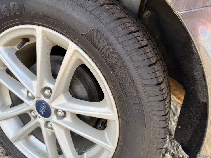 #36832-•-inop-2016-ford-focus-se-sedan-1fadp3f27gl212545-inv#-36832-image-6