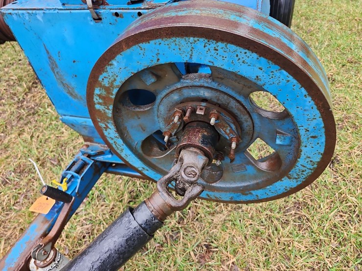 tag-#267,-ford-baler-image-3