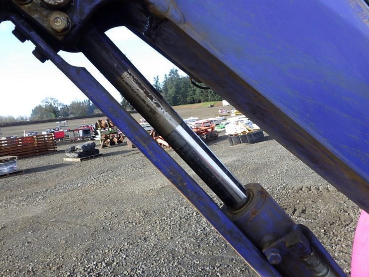 komatsu-pc20uu-3-image-15