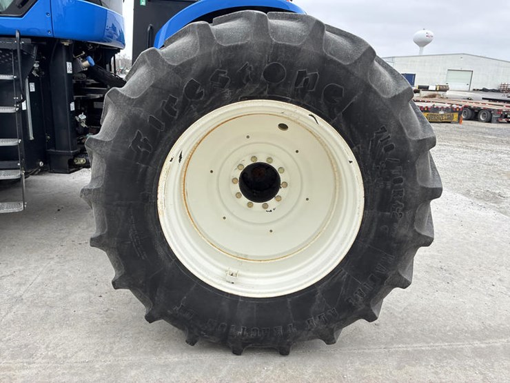 2013-new-holland-t9.505-image-54