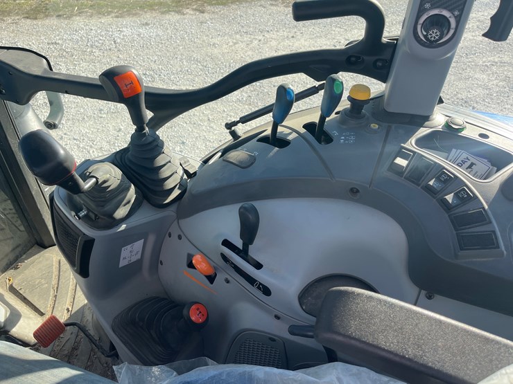 2023-new-holland-powerstar-110-image-27