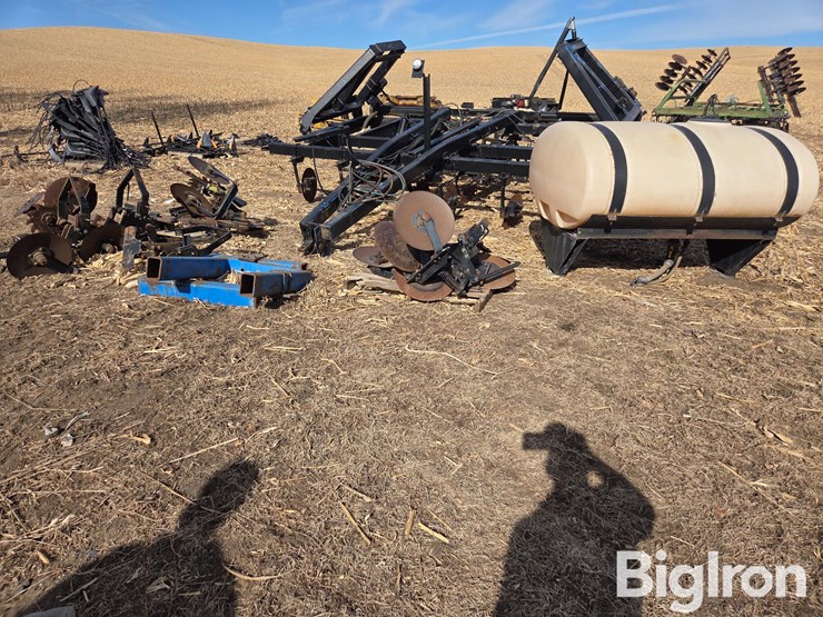 montag-strip-till-toolbar-image-7