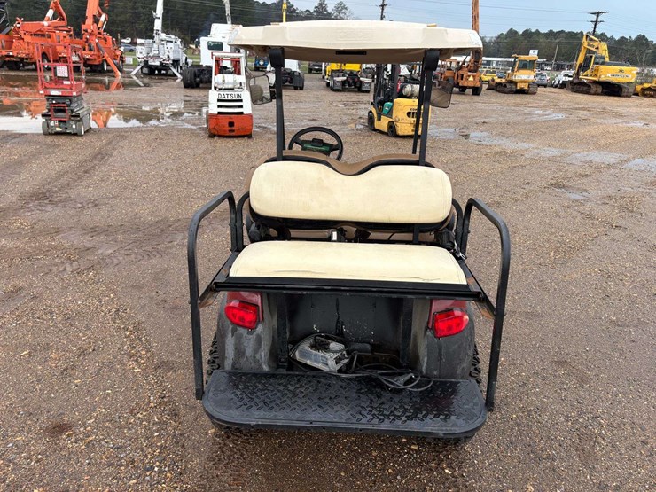 48v-club-car-golf-cart-w/-charger-image-5