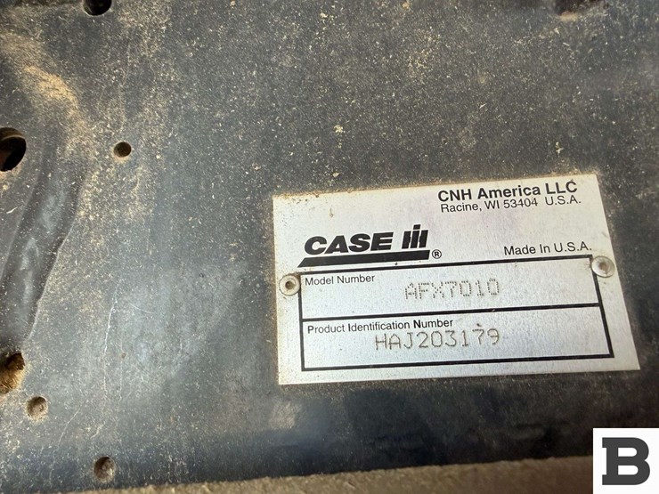 2008-case-ih-7010-image-78
