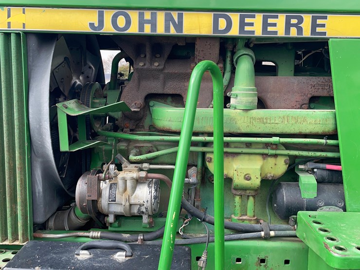 1983-john-deere-4450-image-5
