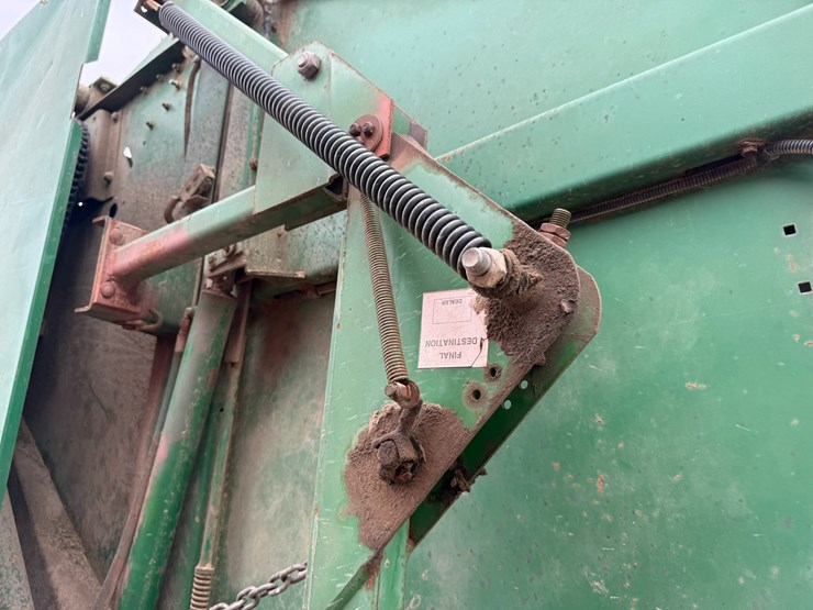 john-deere-435-image-9