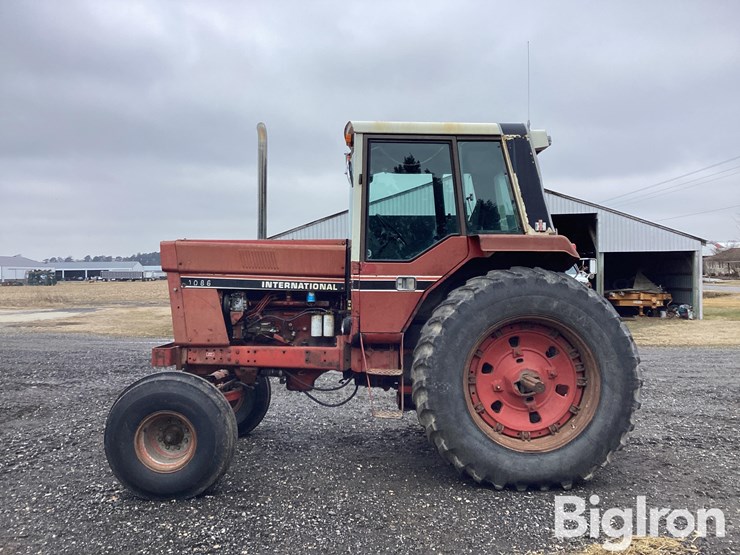1981-international-1086-image-8