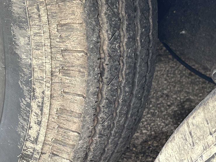 #1435-•-1978-airstream-land-yacht-31'---fully-remodeled,-road-ready-(has-wi-title)-(of)-image-134