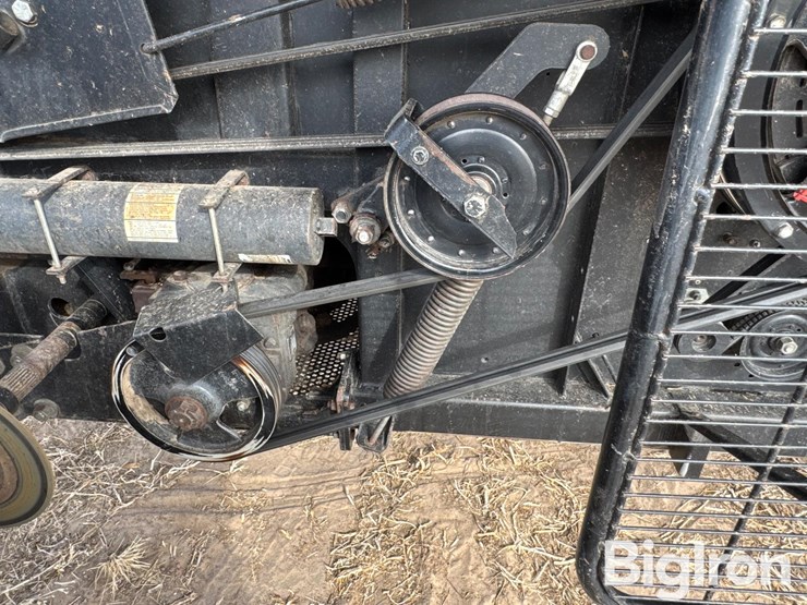 1994-gleaner-r52-image-10