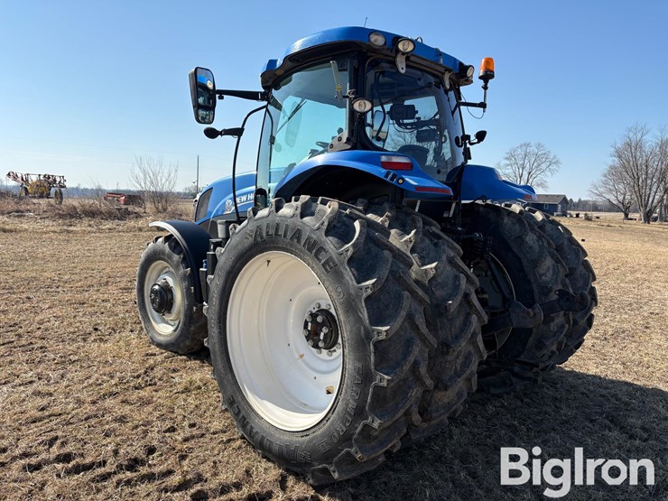 2015-new-holland-t7.210-image-7