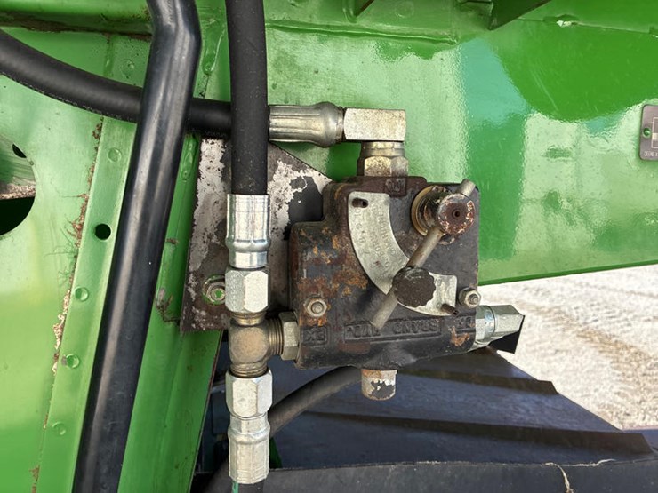 1993-john-deere-9500-image-59