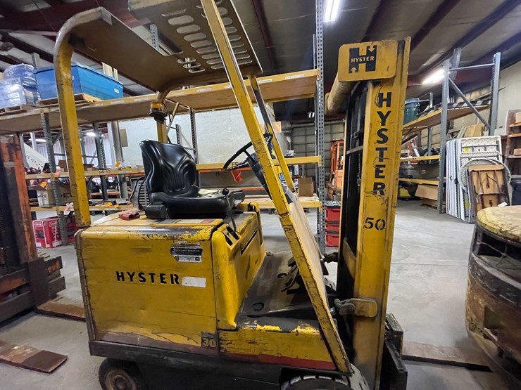 #1449-•-hyster-e30-electric-forklift-(pr4)-image-4