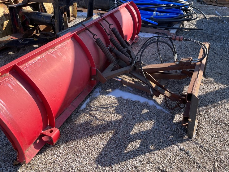 #6077-•-universal-mount-skidsteer-snow-pusher-image-4