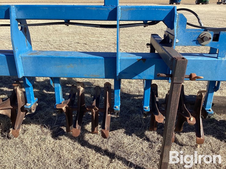 sam-stevens-43’-sand-fighter-image-19