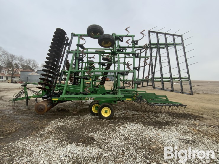 john-deere-726-image-9