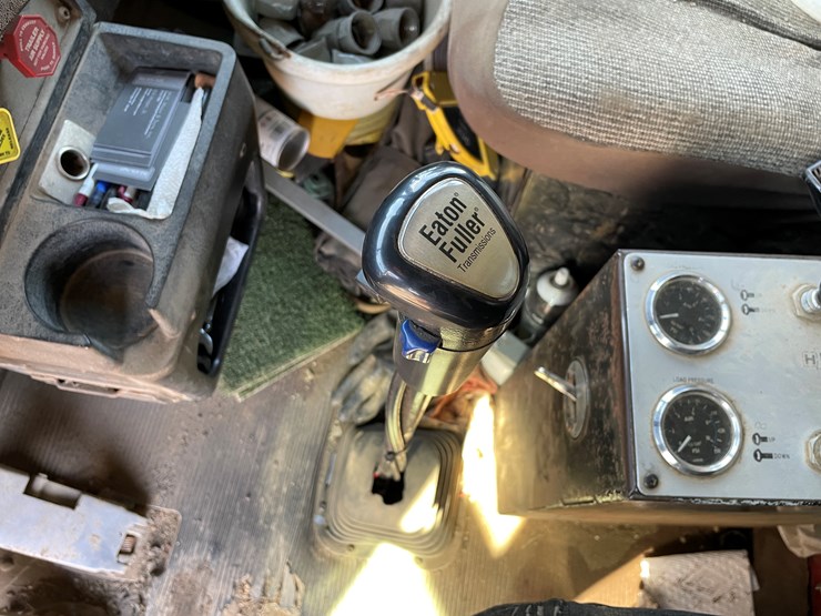 1997-kenworth-t800-image-59