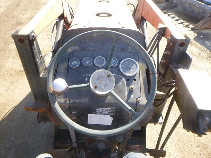 massey-ferguson-265-image-19