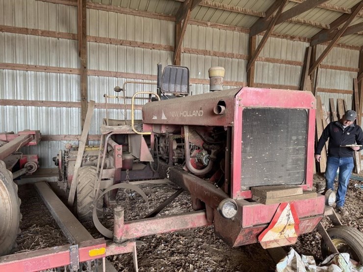 new-holland-1100-image-8