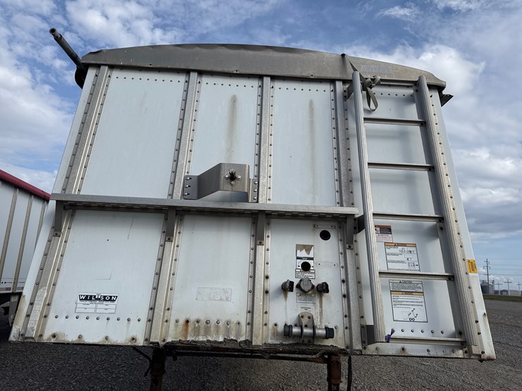 2011-merritt-42-image-25