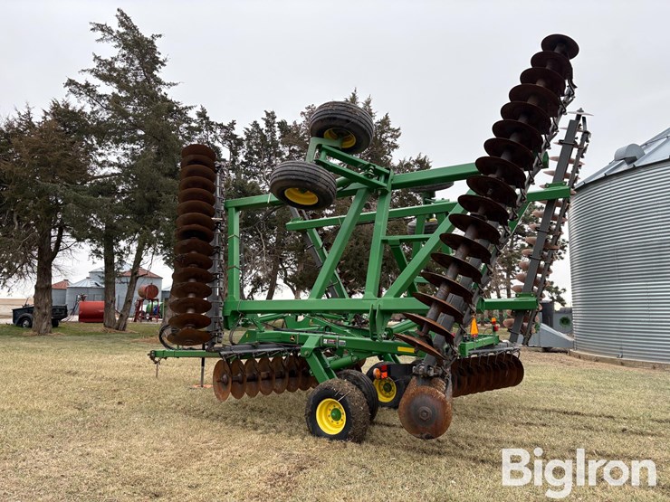 2010-john-deere-637-image-7