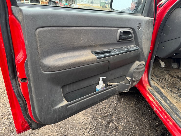 2005-chevrolet-colorado-ls-image-21