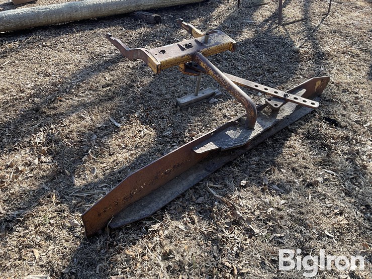 international-8-image-7