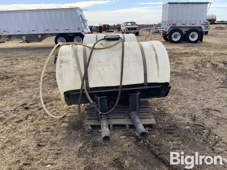 300-gallon-saddle-tanks-image-4