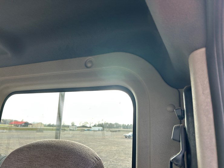 #37236-•-2016-freightliner-cascadia-t/a-daycab-truck-tractor-3akjgedv4gdhc4172-inv#-37236-image-59