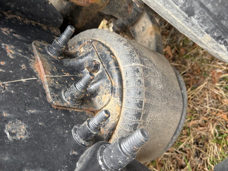 #40952-•-2016-freightliner-t/a-daycab-truck-tractor-3akjged50gshn2261-image-19