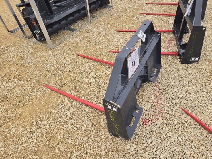 #8085-•-new-landhonor-skid-steer-bale-spear-image-2