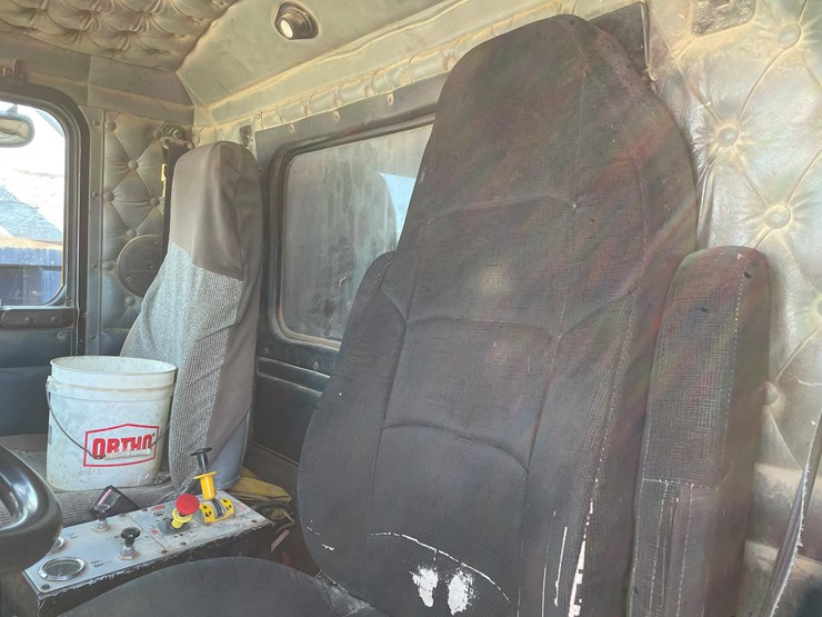 1997-kenworth-t800-image-67